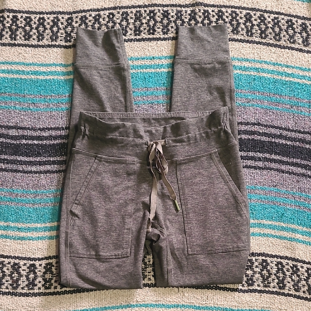 Aerie Leggings Size Small With Front Pockets Grey Womens